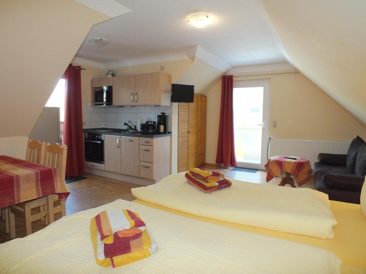 Ferienobjekt Beim Steinmetzen Appartement Radebeul Buitenkant foto