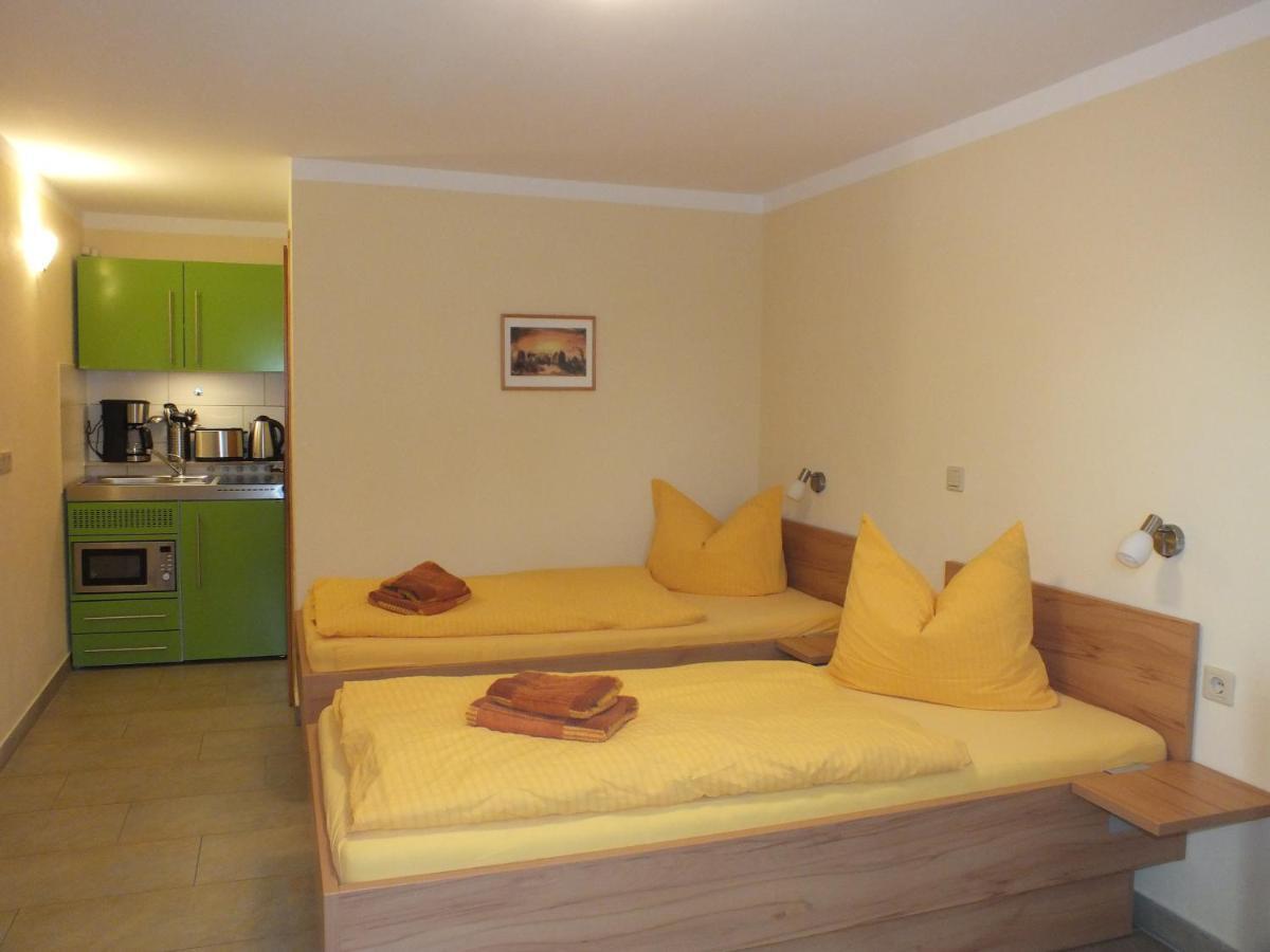 Ferienobjekt Beim Steinmetzen Appartement Radebeul Buitenkant foto